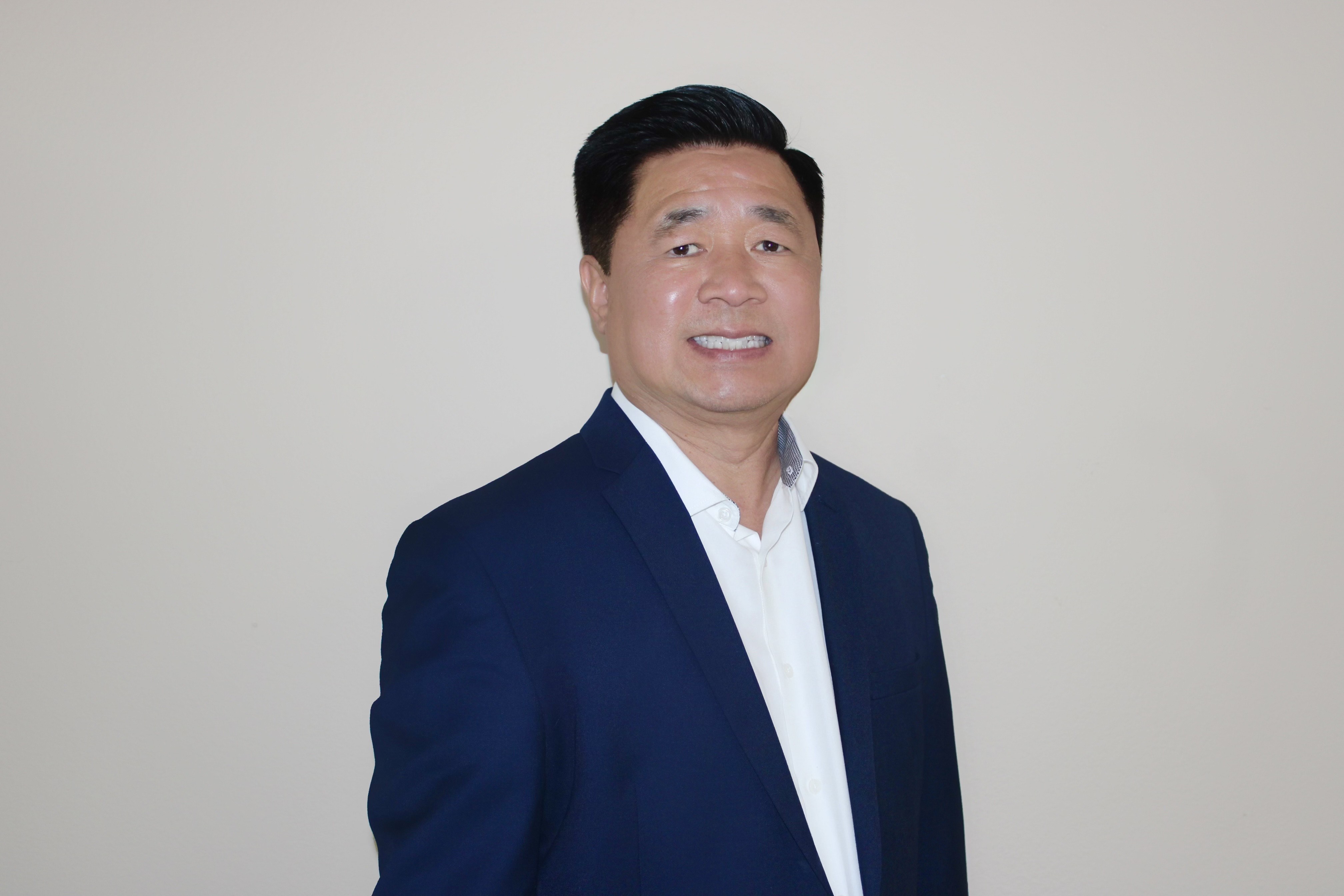 Tuan Nguyen - Real Estate Agent